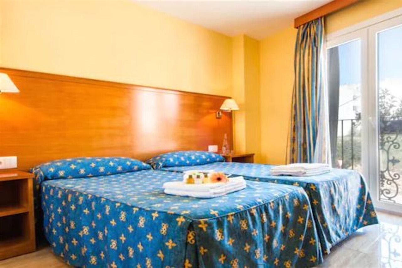 La Cava Hotel Cabanes Kültér fotó