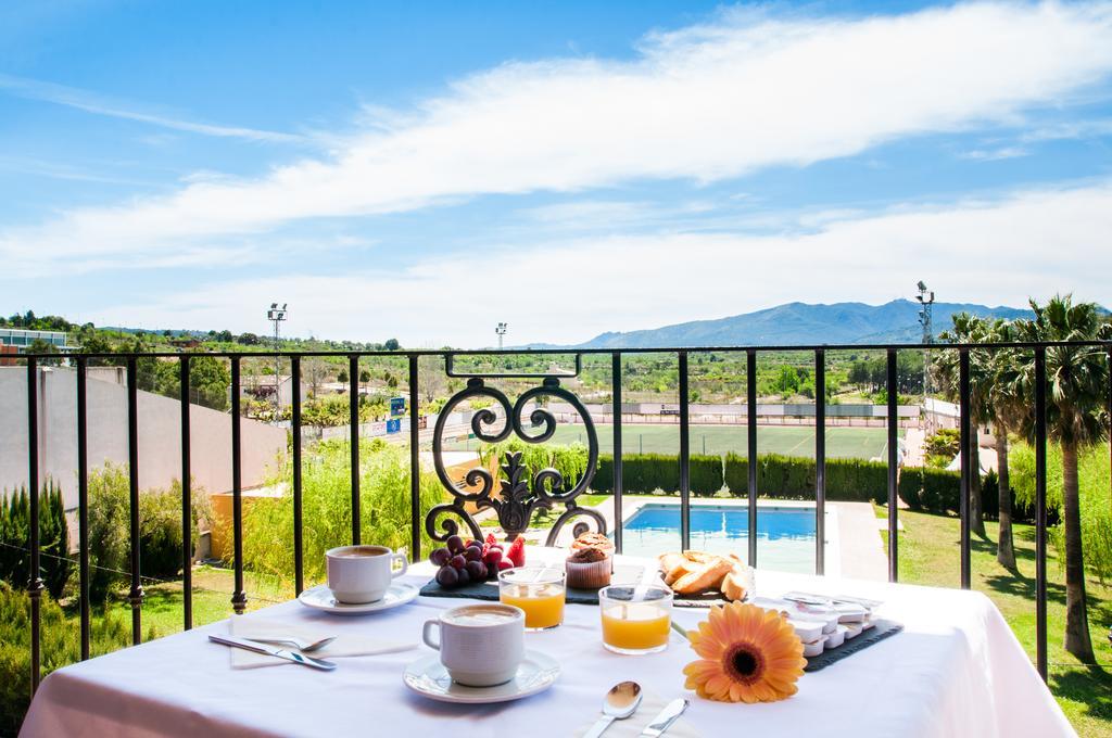 La Cava Hotel Cabanes Kültér fotó