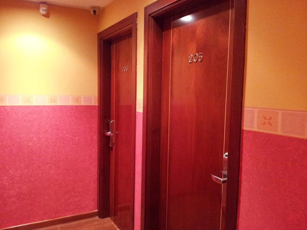 La Cava Hotel Cabanes Kültér fotó